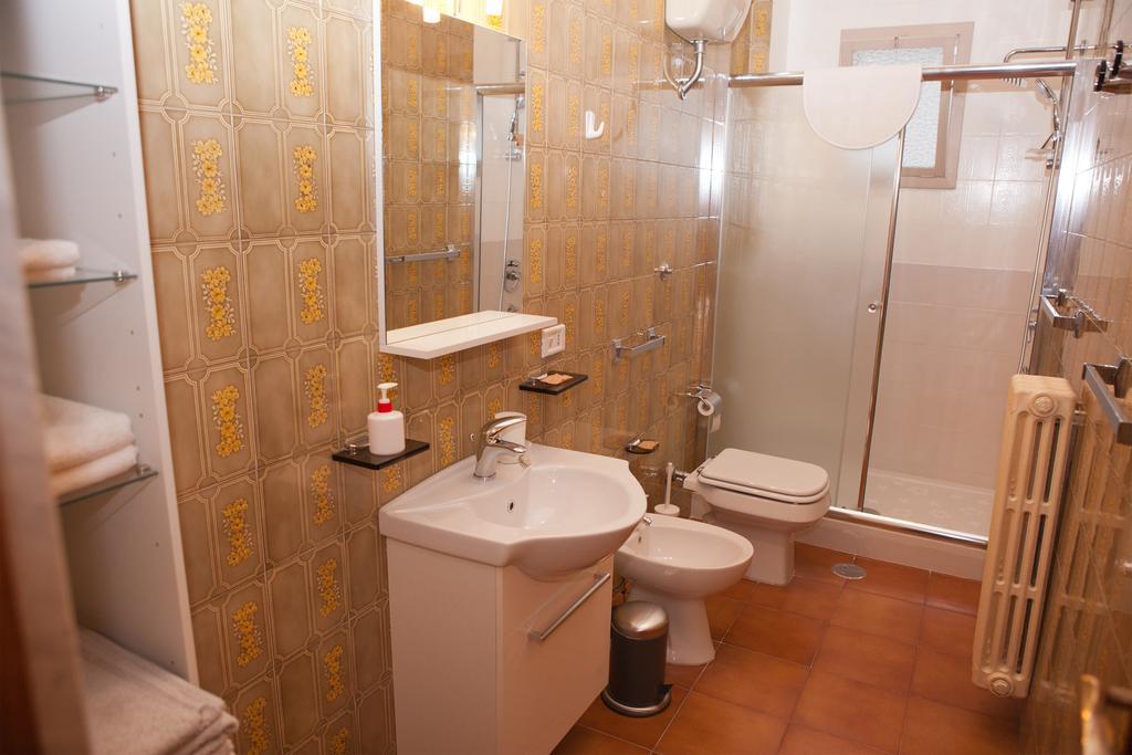 Maipiusenza House Apartment Monopoli Room photo